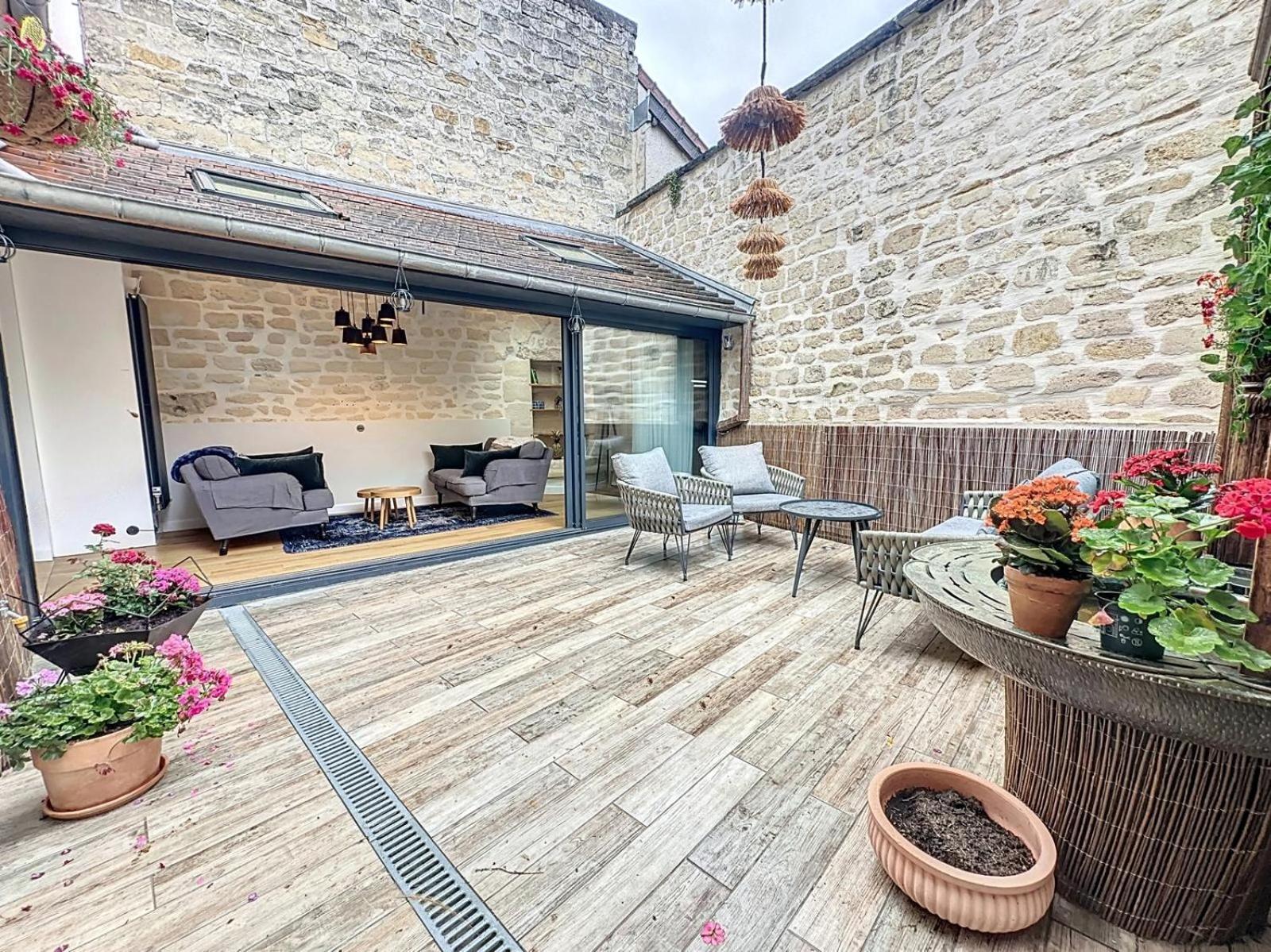 Suite Appart Place Versepuy Chantilly Ngoại thất bức ảnh